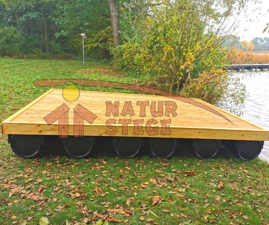 D.05.   Schwimmsteg Modul 4m x 3m mit Holzbelag